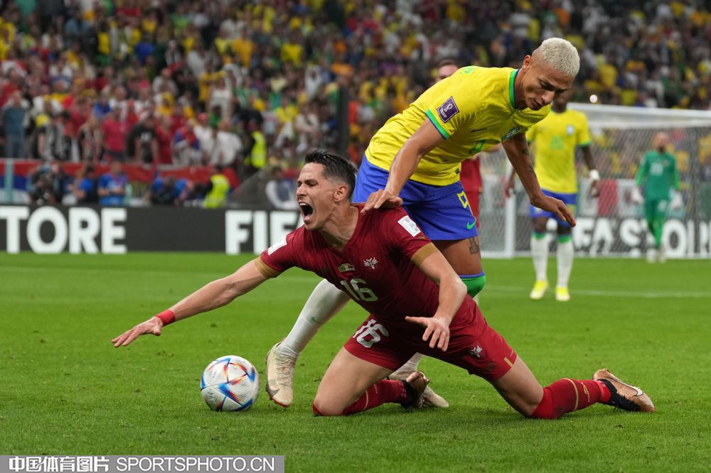 学青会 复旦游泳健将代表上海参赛 成绩斐然.