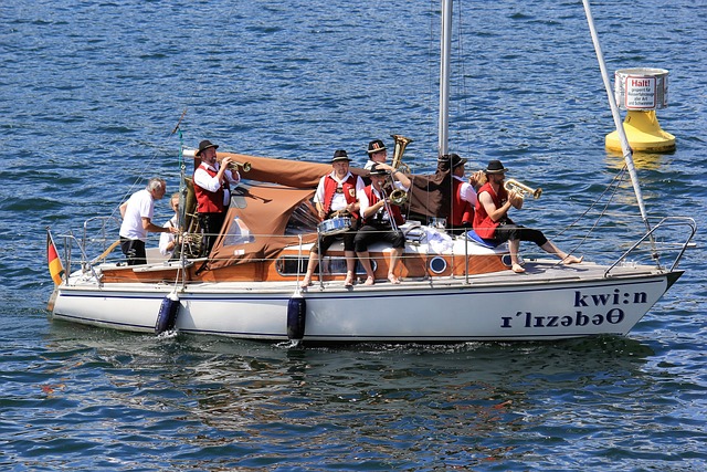 坛的代表性 坛的代表性